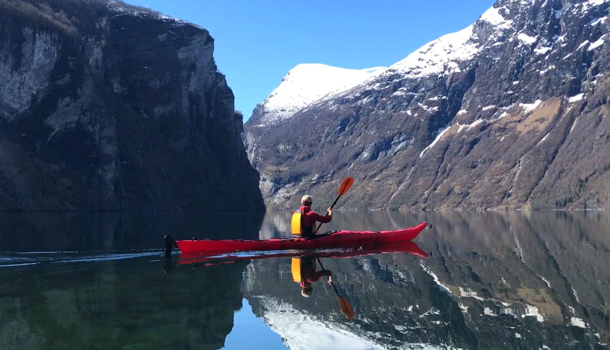 Geirangerfjord Sightseeing tours by ship, bus, car, bike helicopter