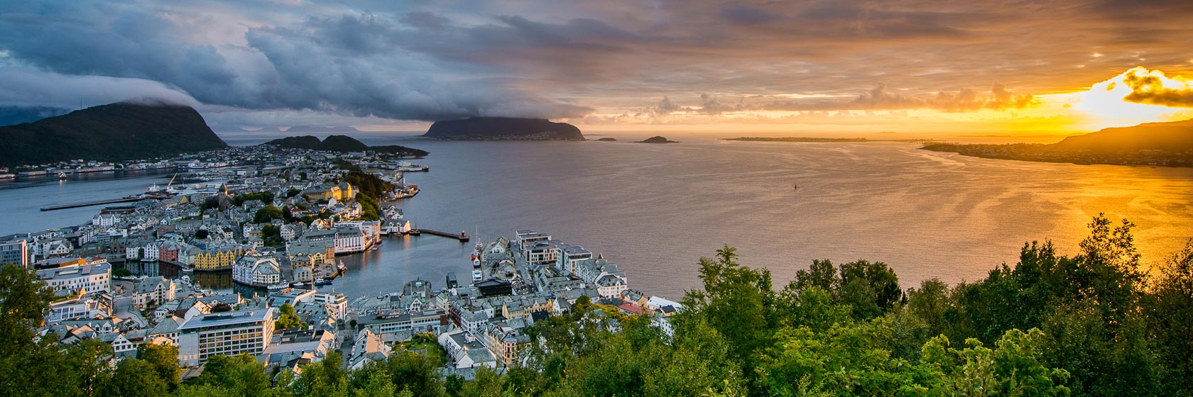 alesund fjord tour