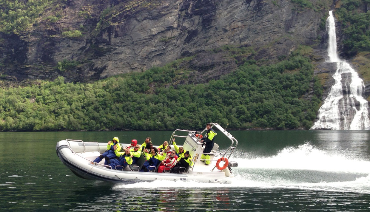 geiranger boat trip