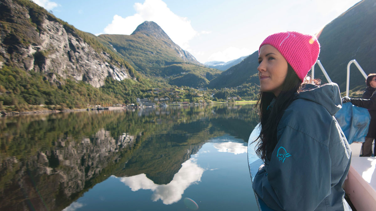 Geiranger Silent Fjord Cruise – 2 hours